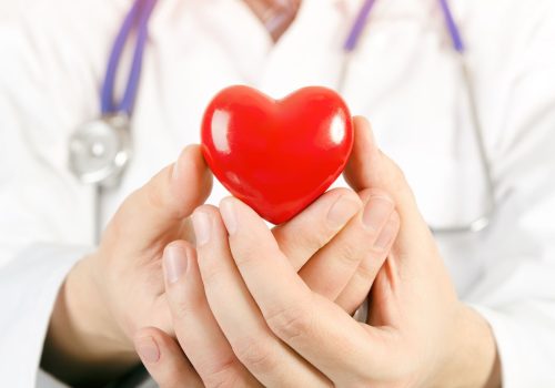 Cardiologista Medicina interna e seu papel vital na saúde do coração hoje